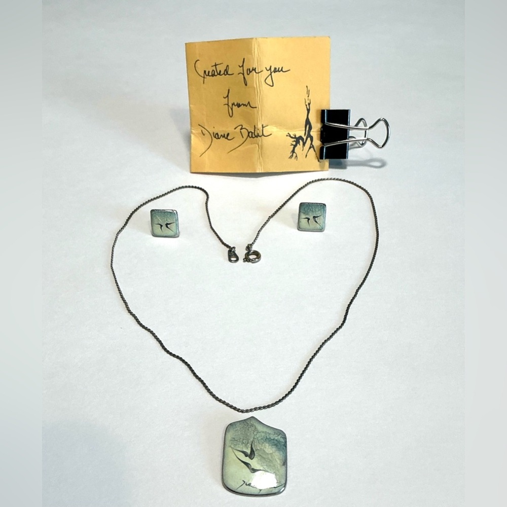 Set Diane Balit Earrings + Pendant w/16” Chain. Hand Painted Birds in Flight VTG